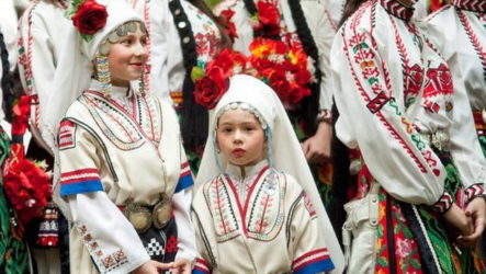 Досліджуємо культуру болгар — 2017 рік