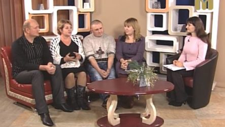 «Розмова на тему» з народним молодіжним театром «Кураж»