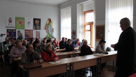 Творче різномаїття семінару для керівників обласних вокально-хорових колективів
