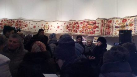 Як презентували Рушник Національної Єдності за участю майстринь НТО «Прибужжя»