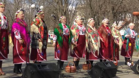Аматори Миколаївщини виступили на обласному святі «Масляна»