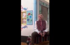 Казки мого дитинства. Віталій Юрчук — «Будинок старий, як світ»