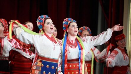 10 жартівливих пісень, які варто додати в репертуар